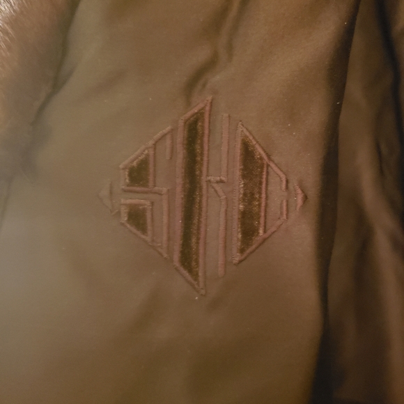 Mink Coat by Furrier Rosen Engelson - Picture 6 of 12